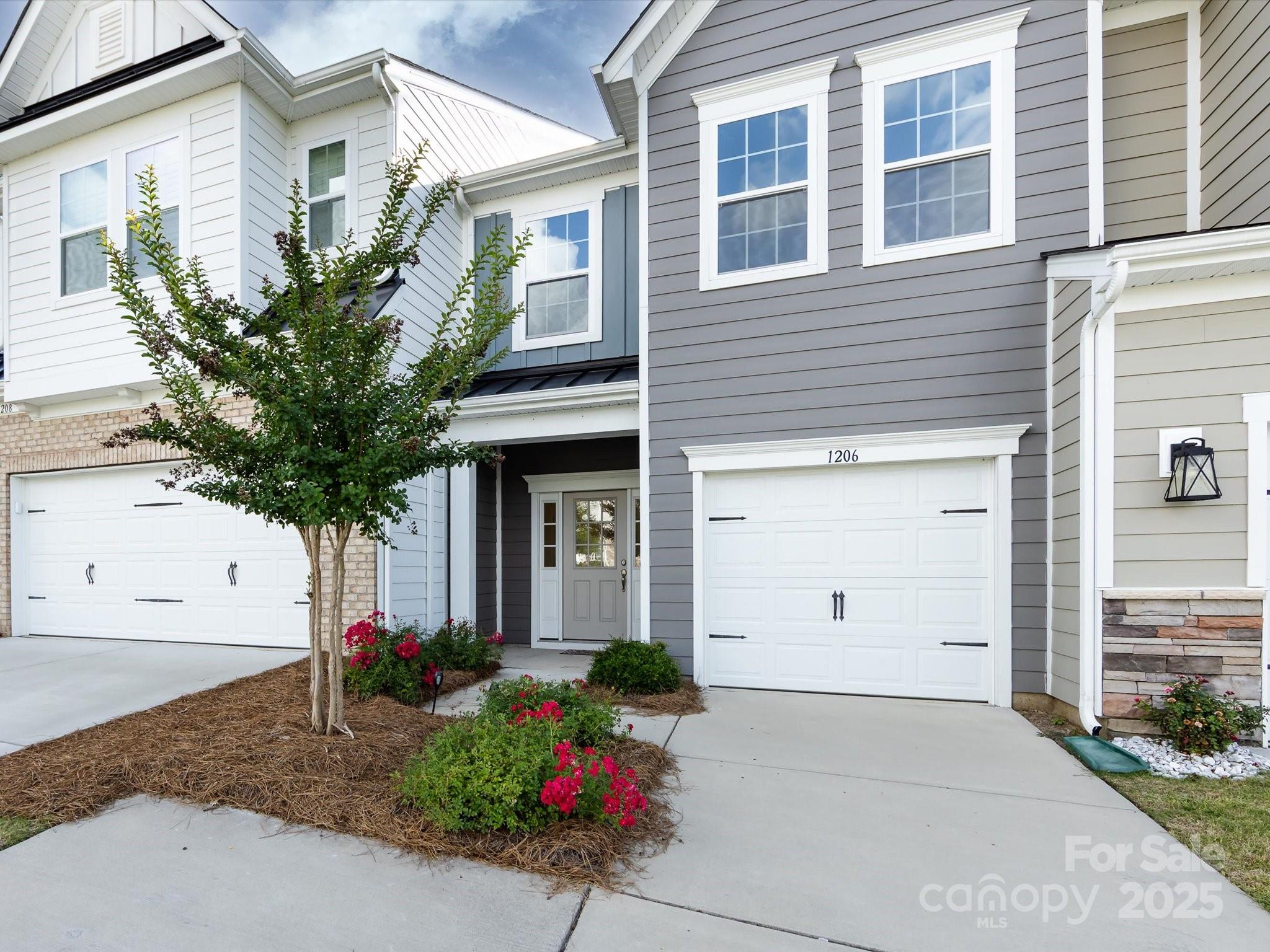 Paddlers Cove - Residential