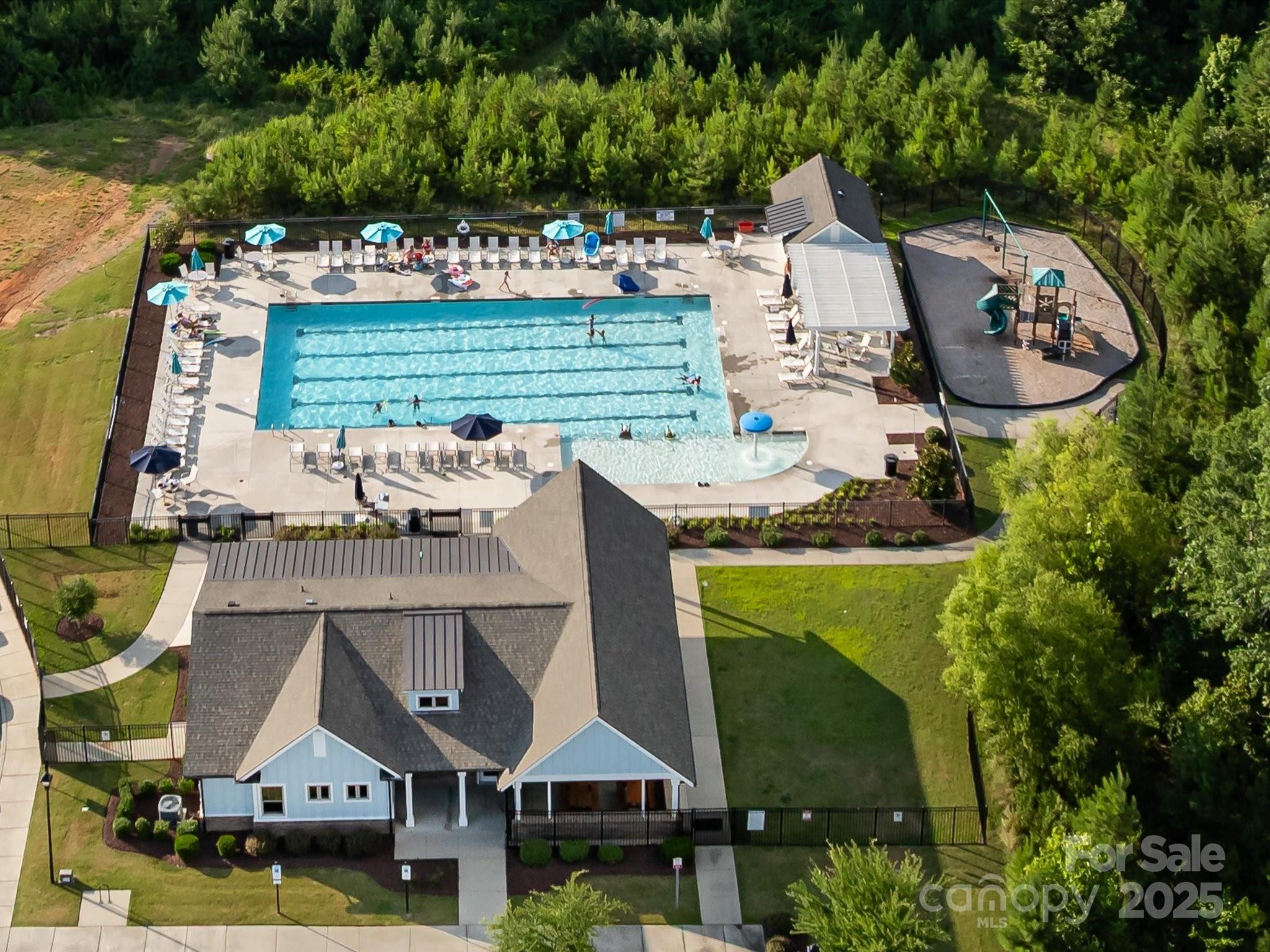 Paddlers Cove - Residential