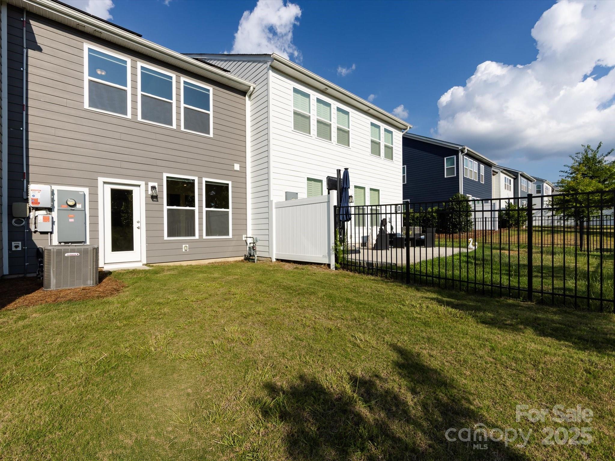 Paddlers Cove - Residential