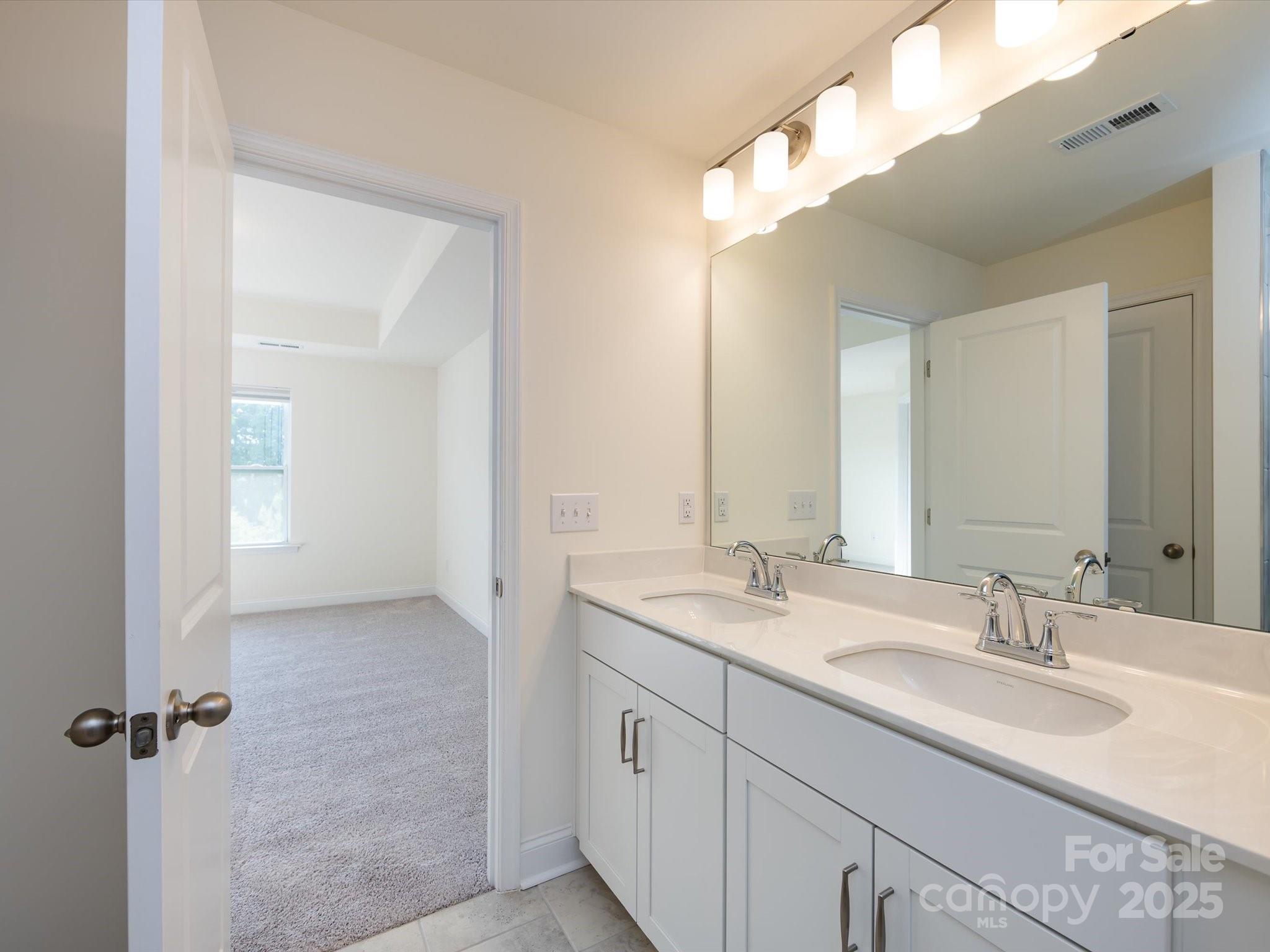 Paddlers Cove - Residential