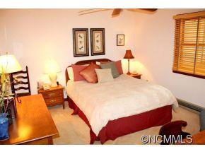 Wolf Laurel - Residential