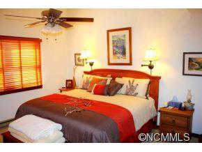 Wolf Laurel - Residential