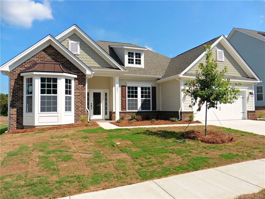 This is the perfect RANCH!  Come see this open, inviting floor plan with split bedrooms.  Wonderful Hardwoods through out living areas, Tile in baths & laundry.  A Fantastic Gourmet kitchen for the Chef with Gas cook top, Double Stainless Steel Ovens, and upgraded granite in the kitchen and the bathrooms!!.  A Covered Porch in back with  trees along the back of the property.  You must come see this exquisite home!Should be ready to move in Feb/Mar. Pictures are digital samples.