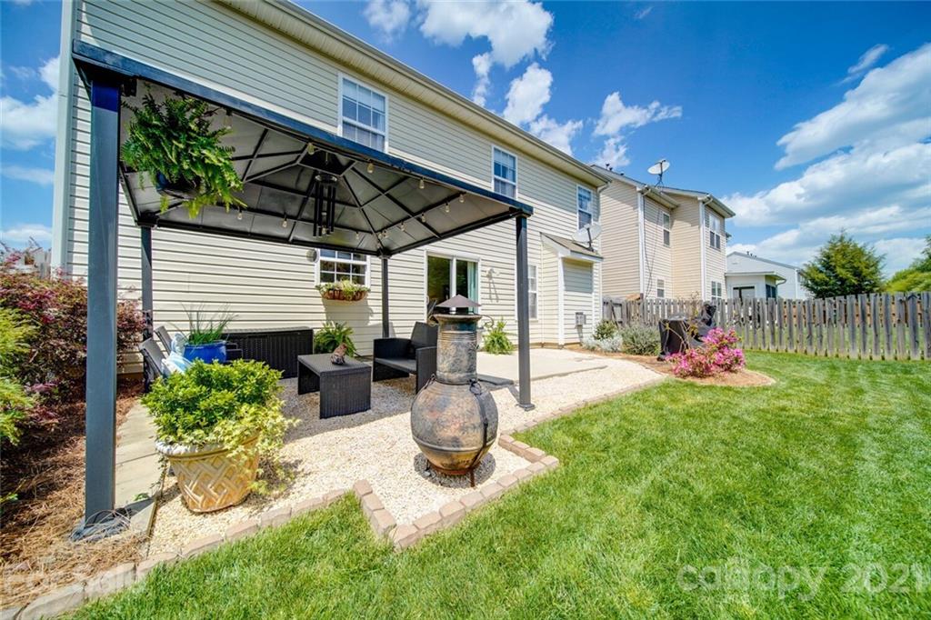 Moss Creek Village - Residential