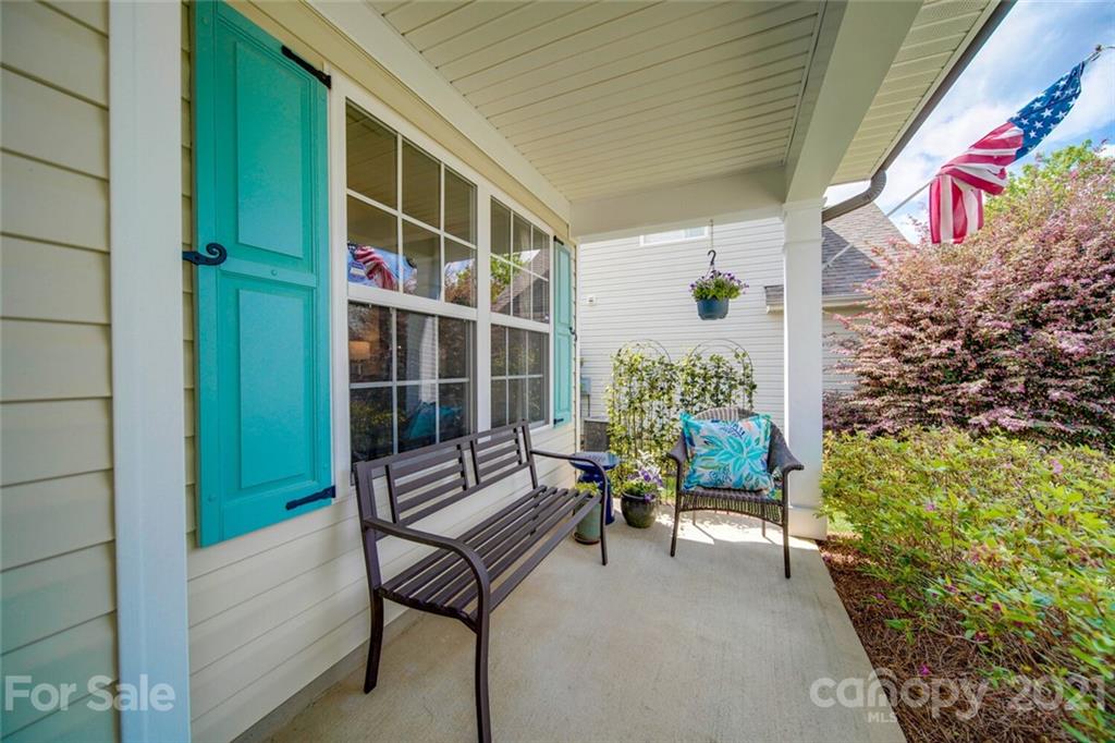 Moss Creek Village - Residential