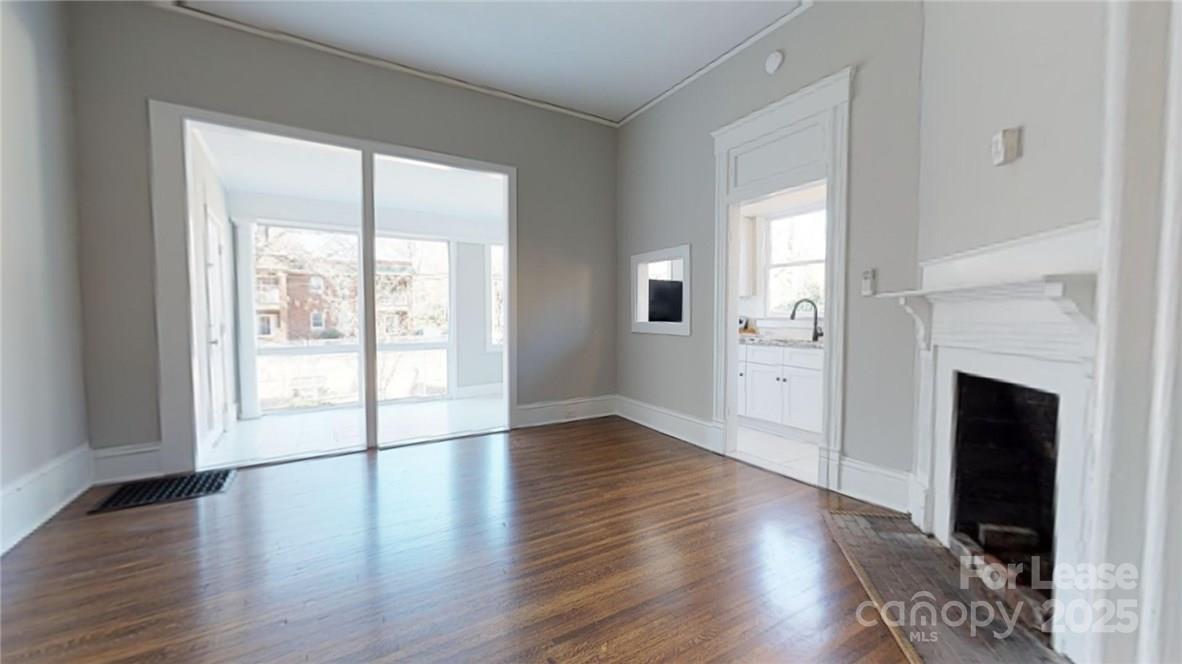 Elizabeth - Residential Lease