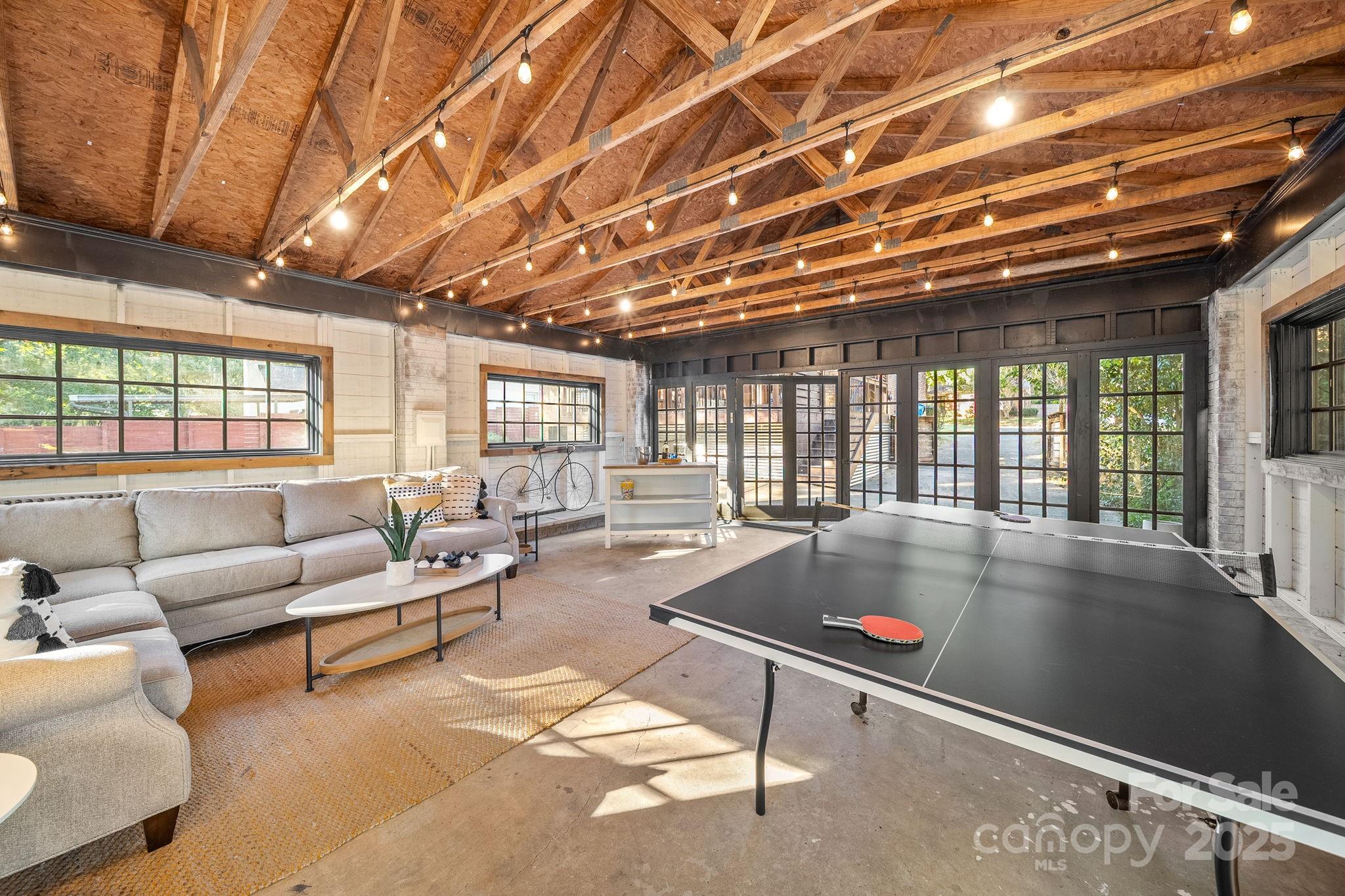 Starmount - Residential