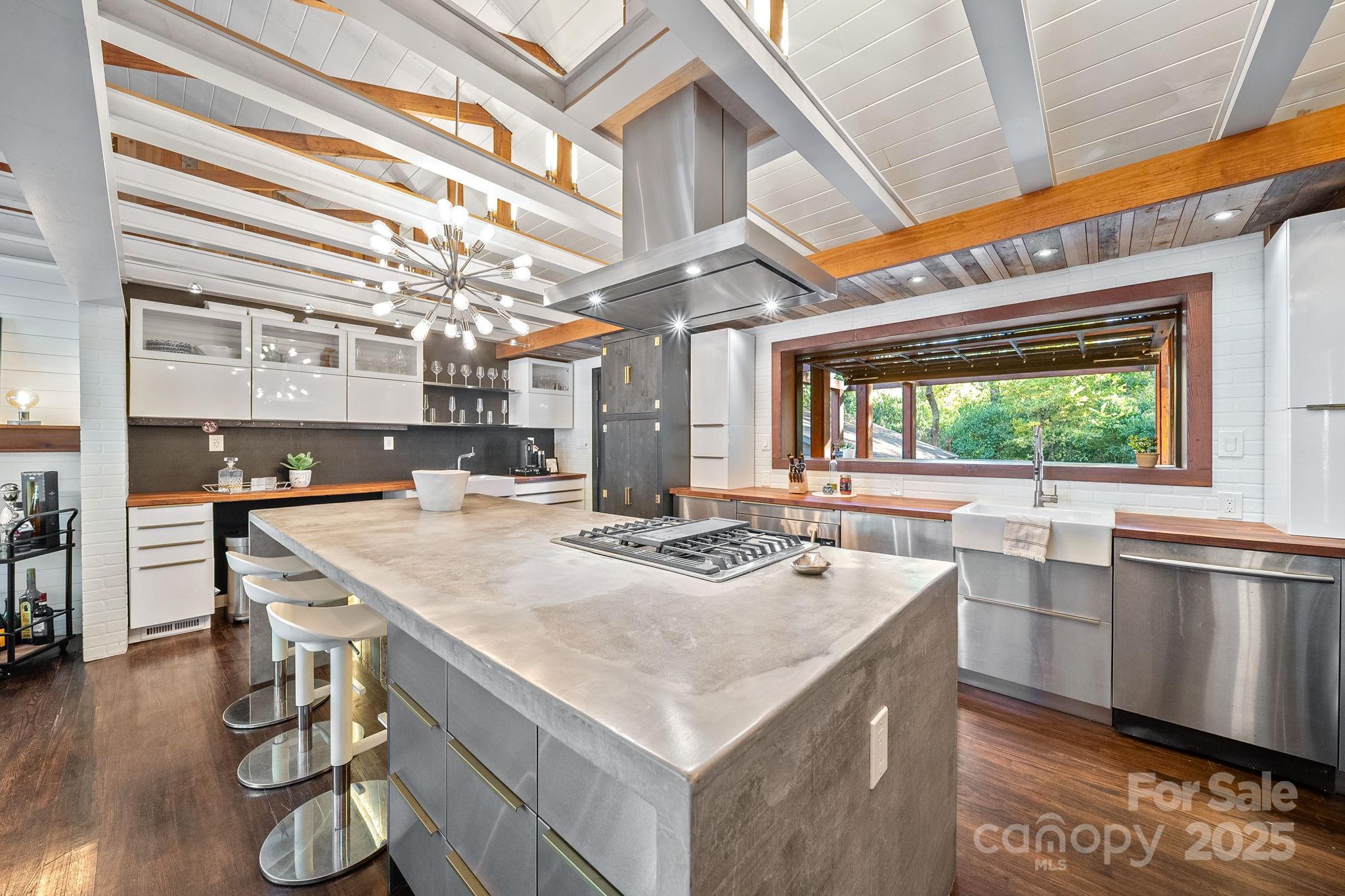 Starmount - Residential