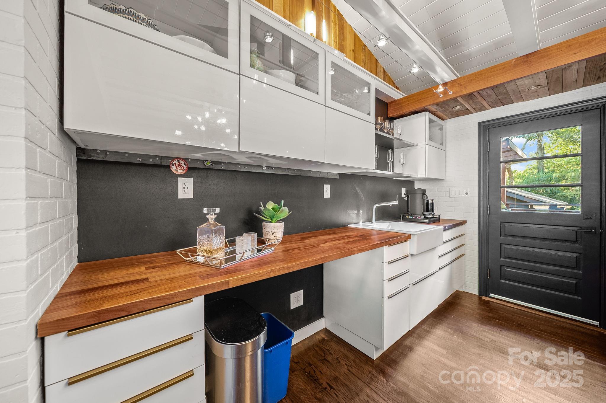 Starmount - Residential