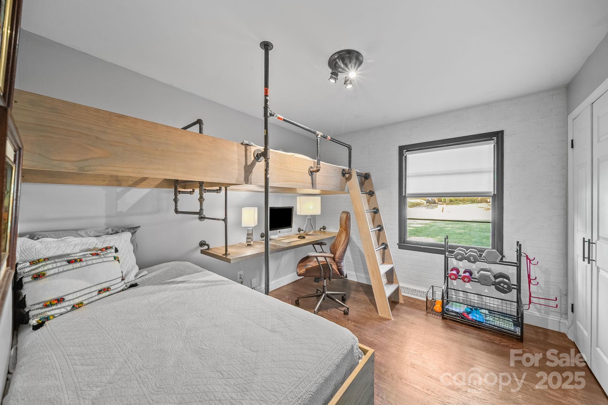 Starmount - Residential