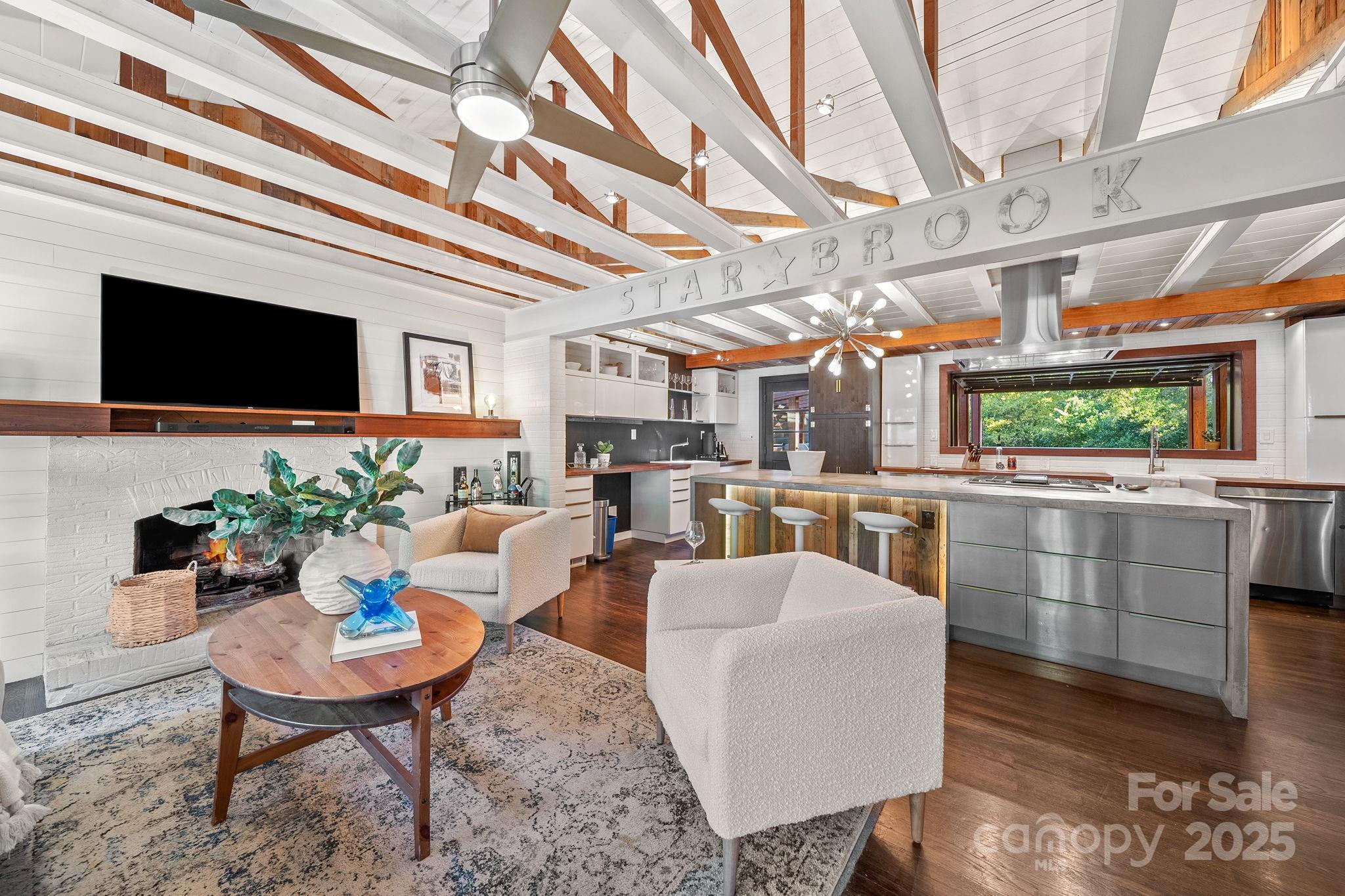 1526 Starbrook Drive