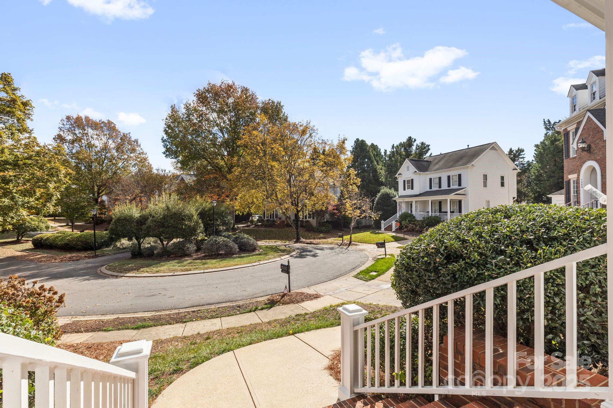 7601 Sharpthorne Place