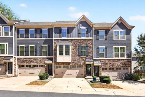 Photo of 1728 Town Oak Lane, Charlotte, NC 28205 (MLS # 4426244)