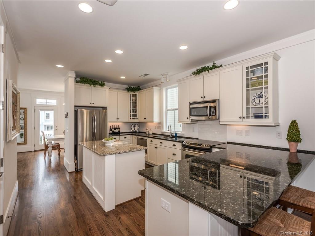 Riverwalk - Residential