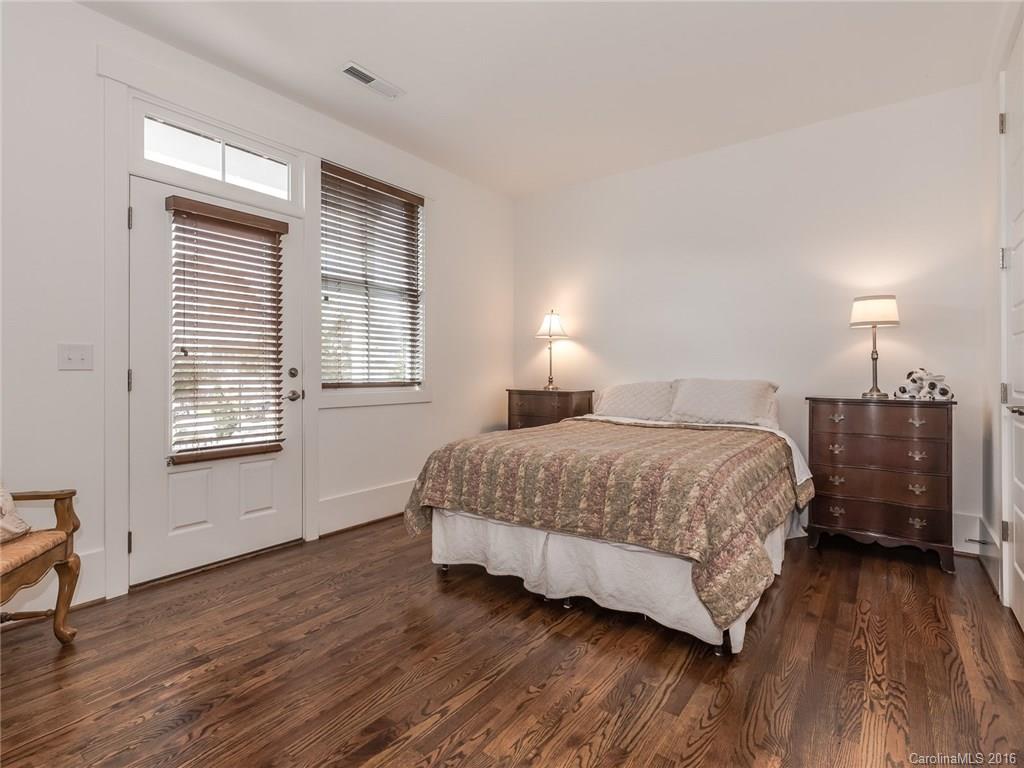 Riverwalk - Residential