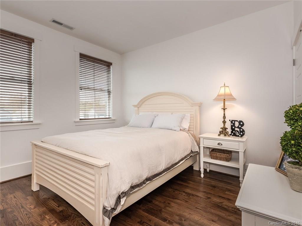 Riverwalk - Residential