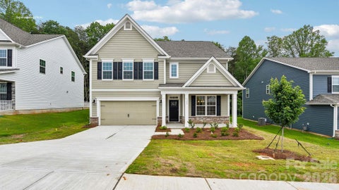 Photo of 2863 Atwater Pond Circle, Denver, NC 28037 (MLS # 4419542)