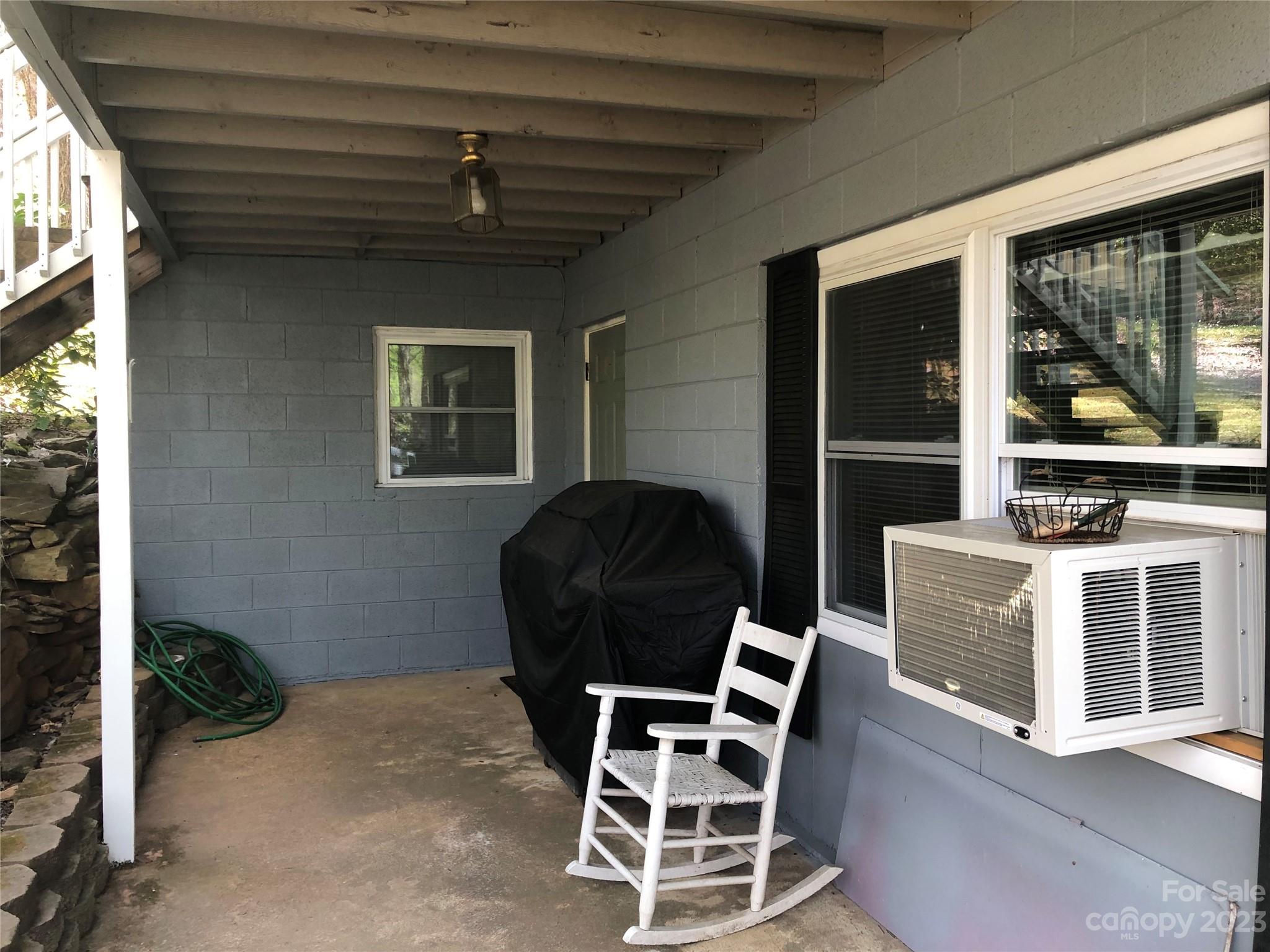 Holly Hills - Residential