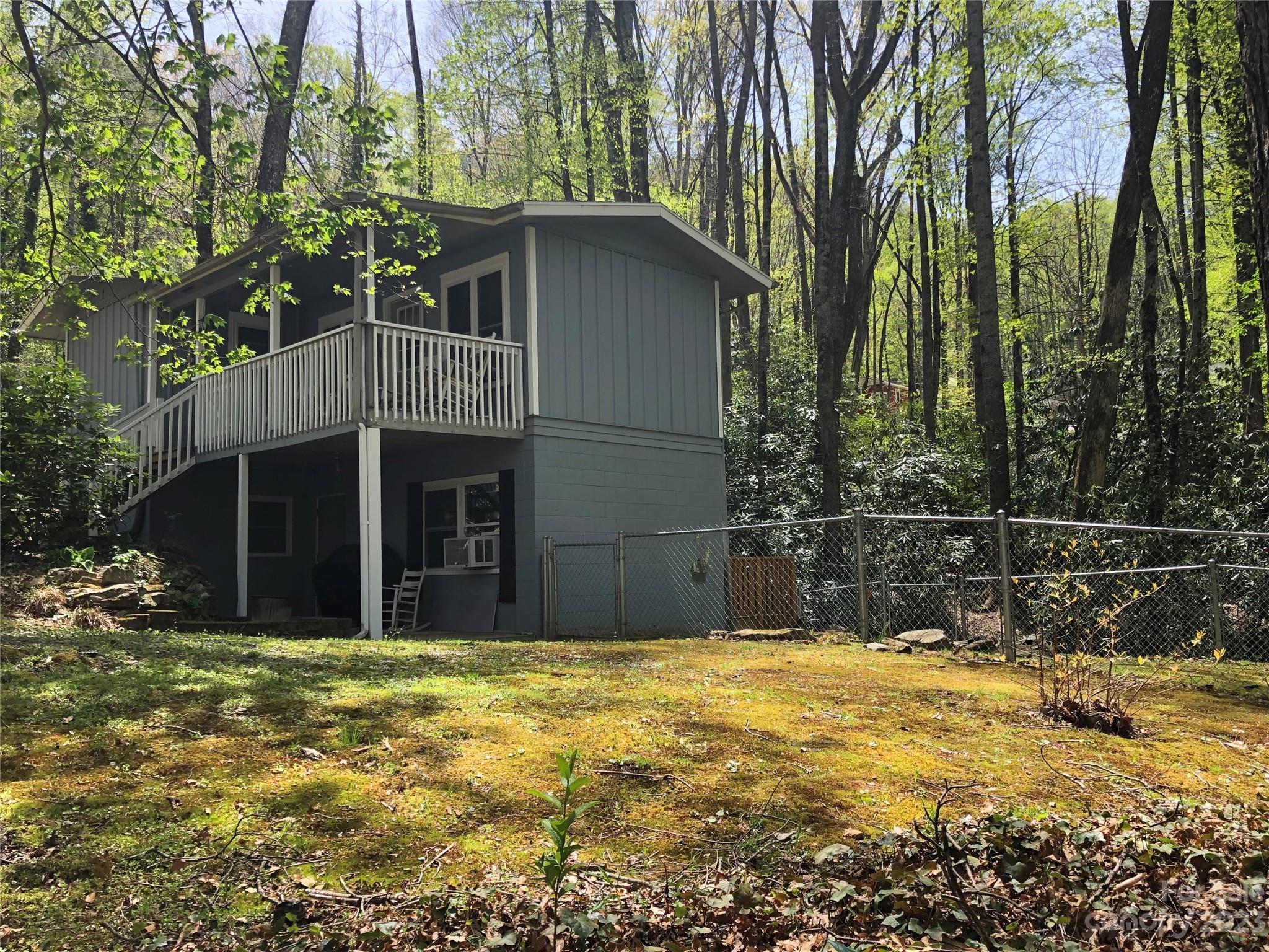 Holly Hills - Residential