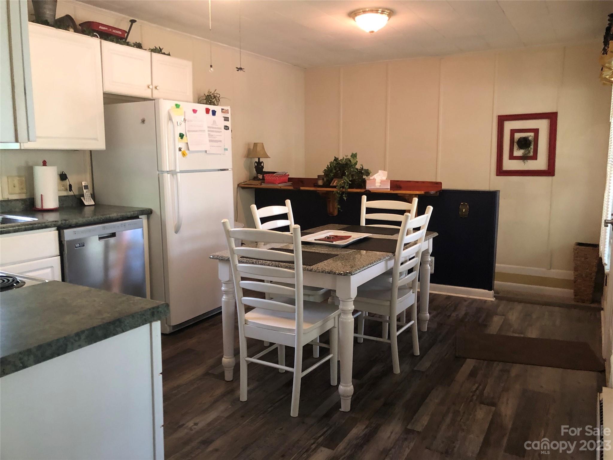 Holly Hills - Residential