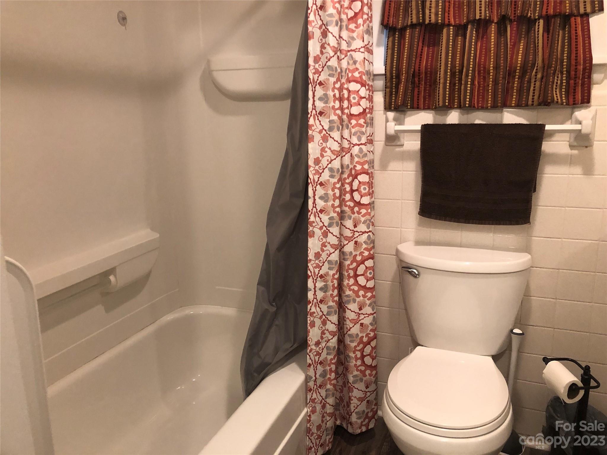 Holly Hills - Residential