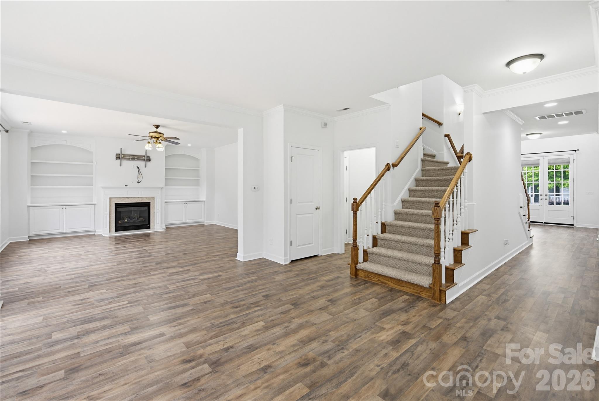 6405 Chadwell Court
