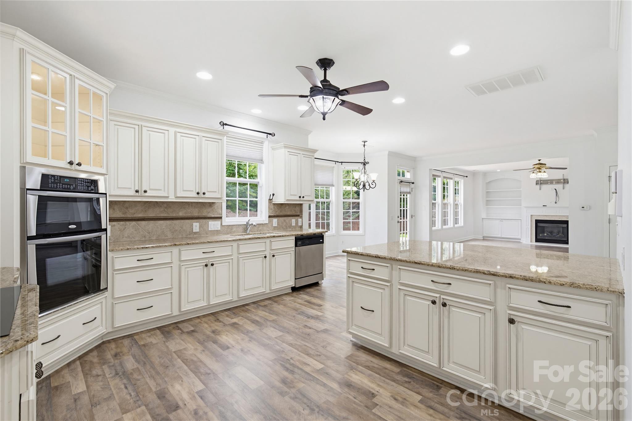 6405 Chadwell Court