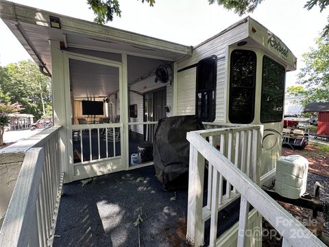 A home in New London