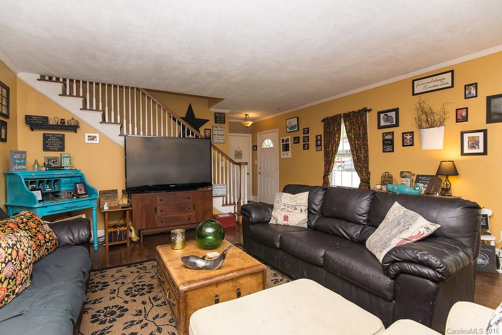 Country Club Estates - Residential