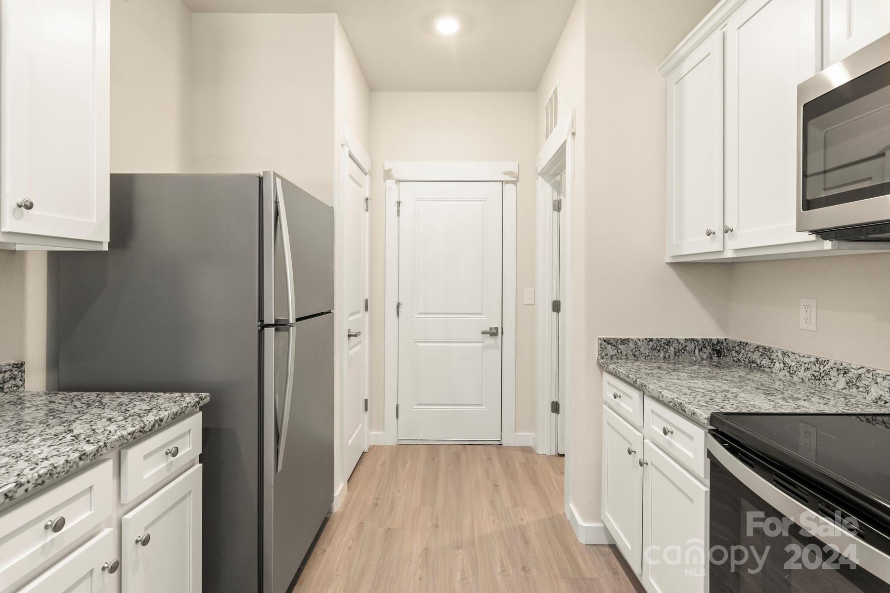 Knights Bridge - Residential