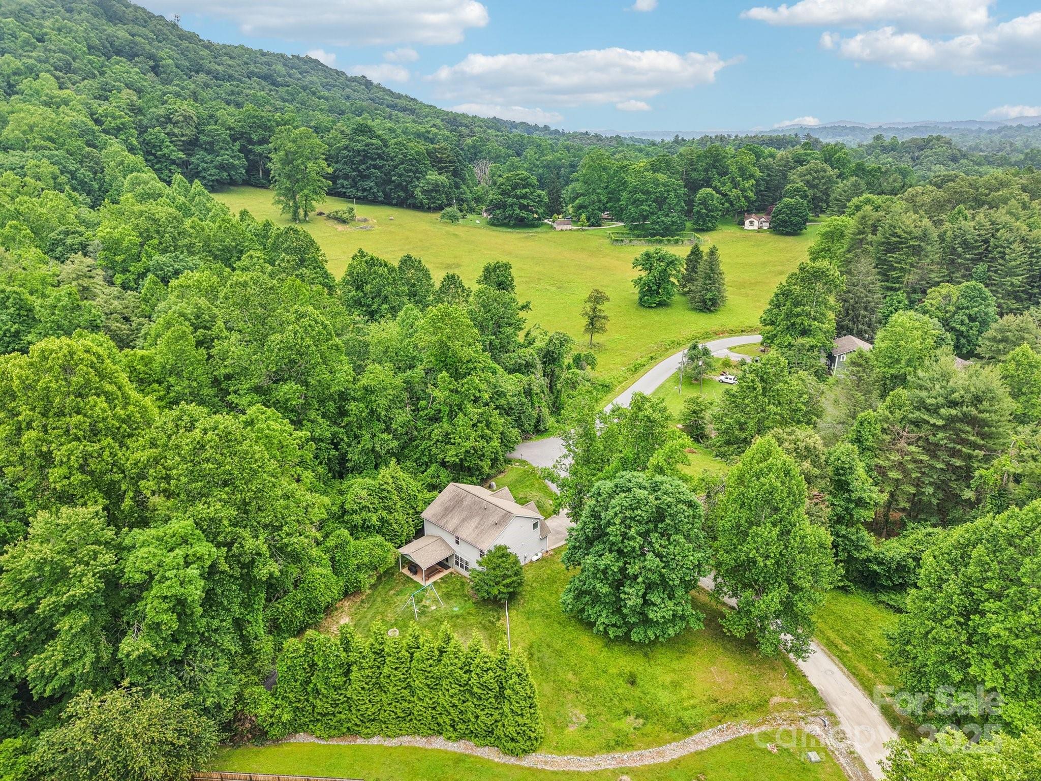 22 Streamside Drive