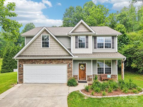 22 Streamside Drive Hendersonville NC 28791