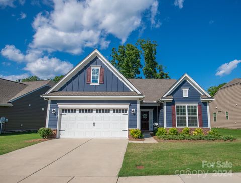 Single Family Residence in Mount Holly NC 129 Picasso Trail.jpg