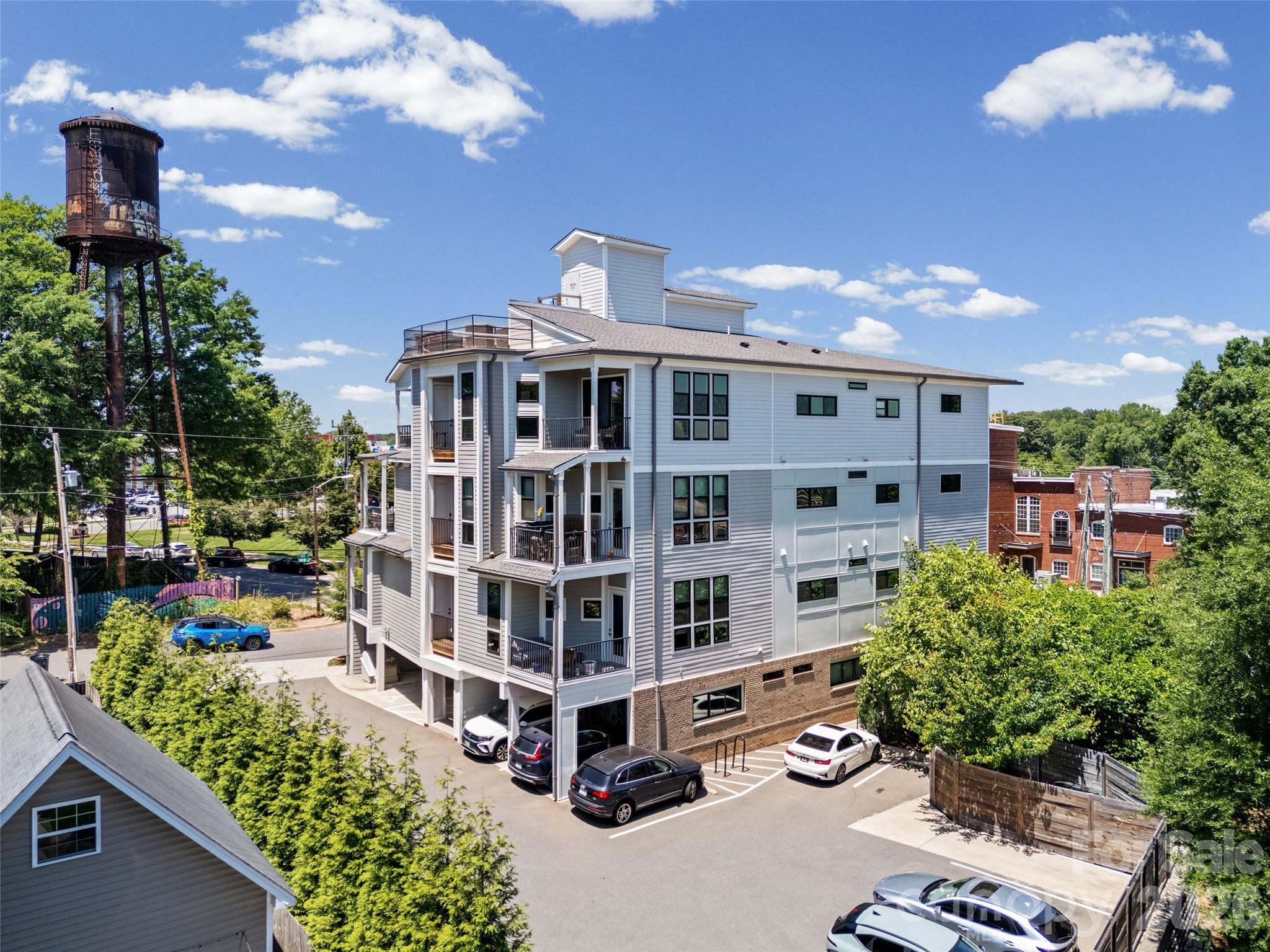 The Arts District - Residential
