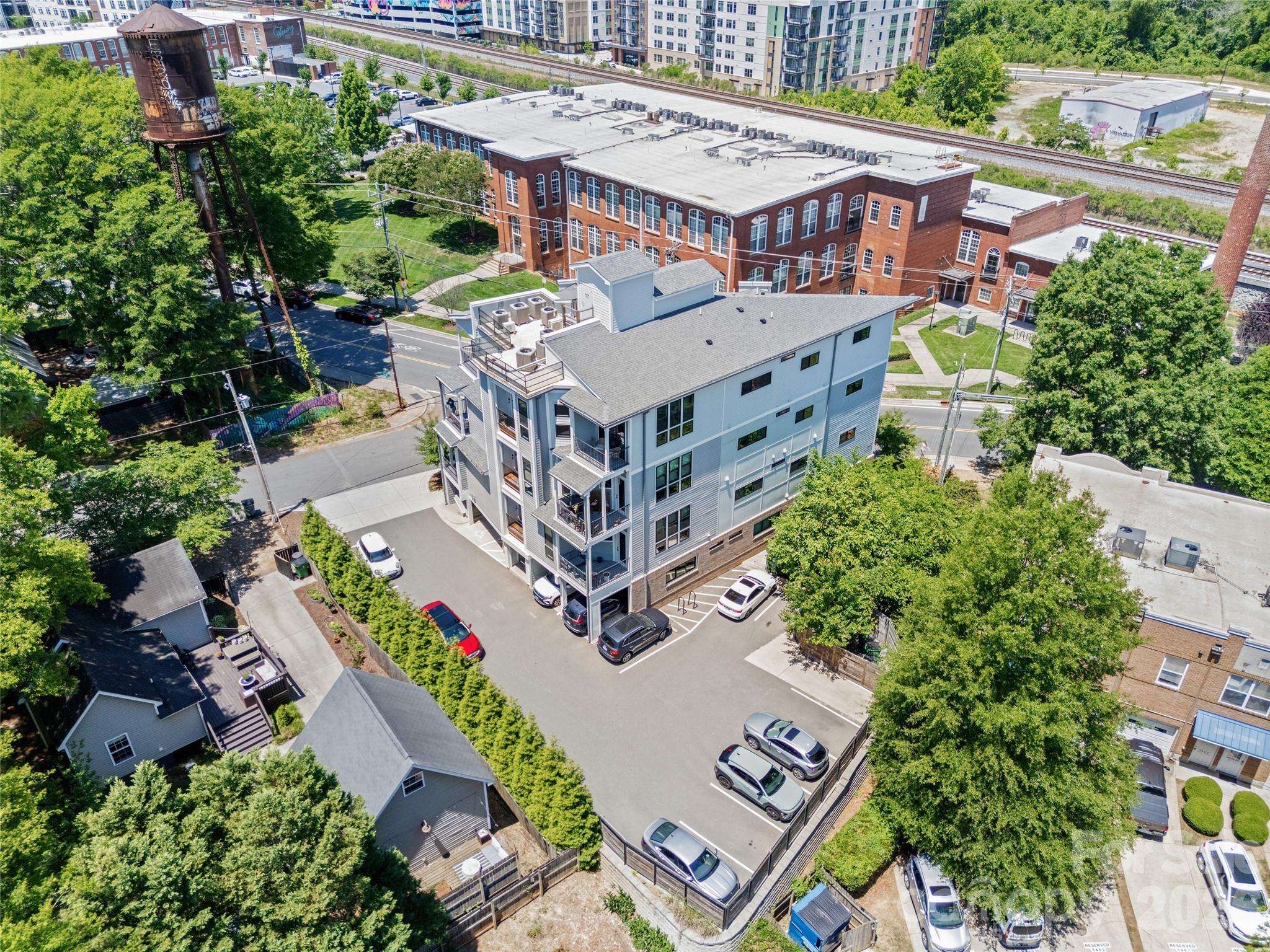 The Arts District - Residential
