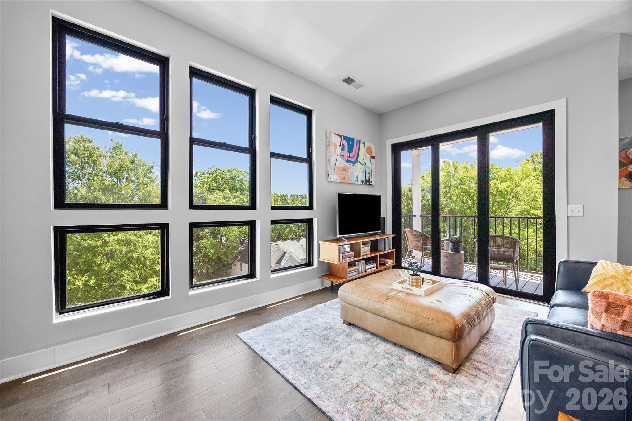 501 E 37th Street H