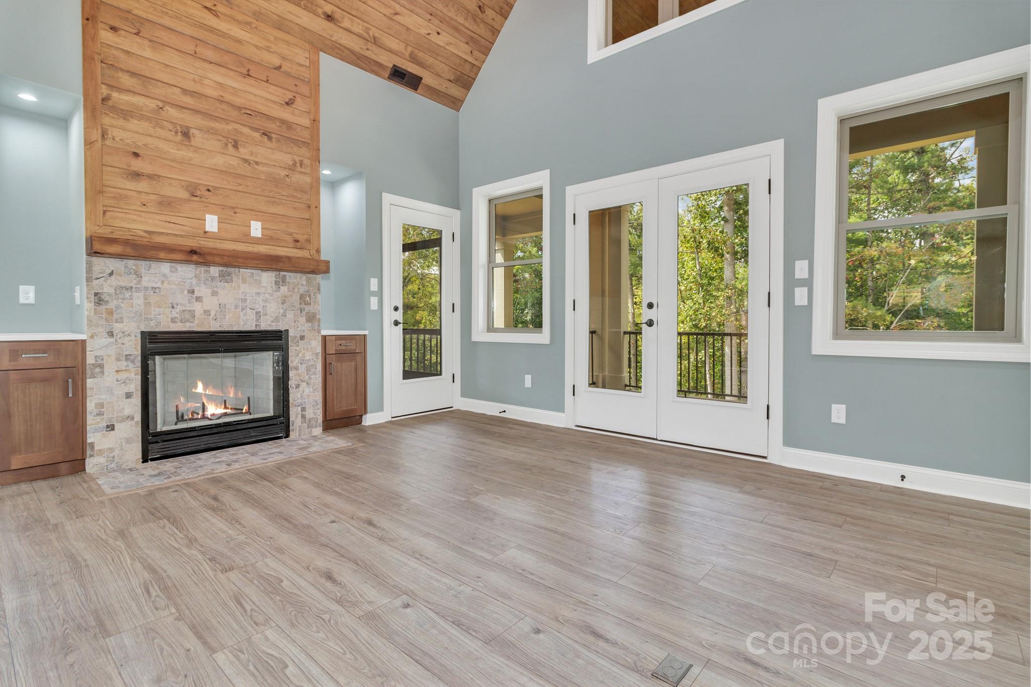 Settlers Cove - Residential