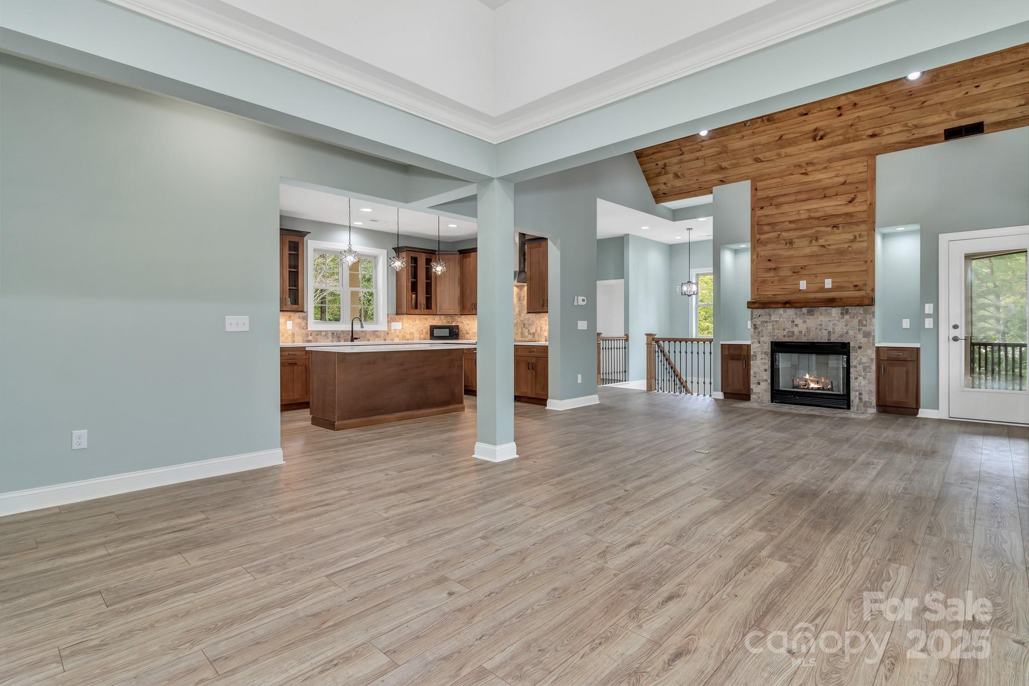 926 Settlers Trail