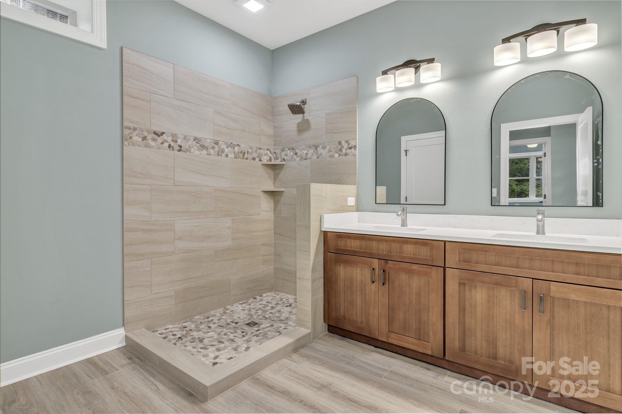 Settlers Cove - Residential