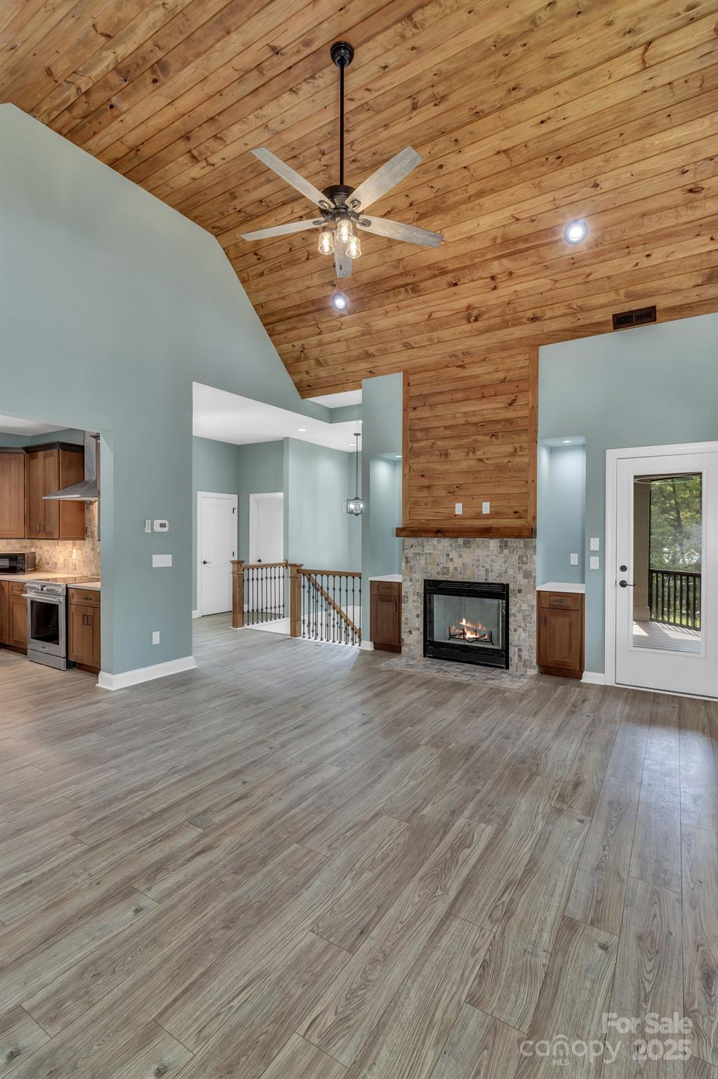 926 Settlers Trail