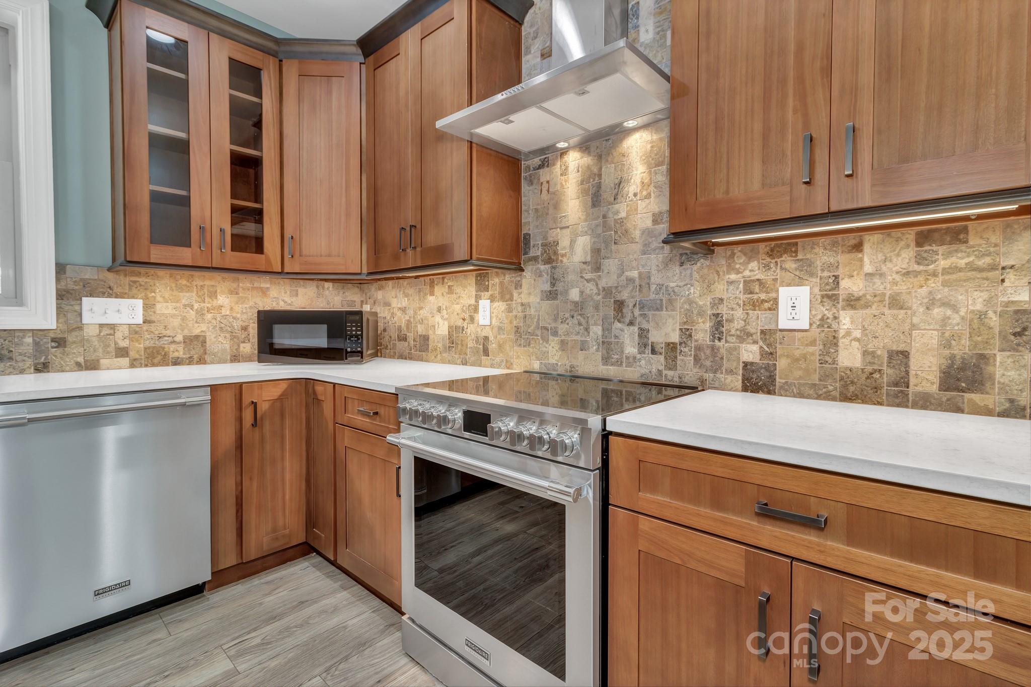 Settlers Cove - Residential