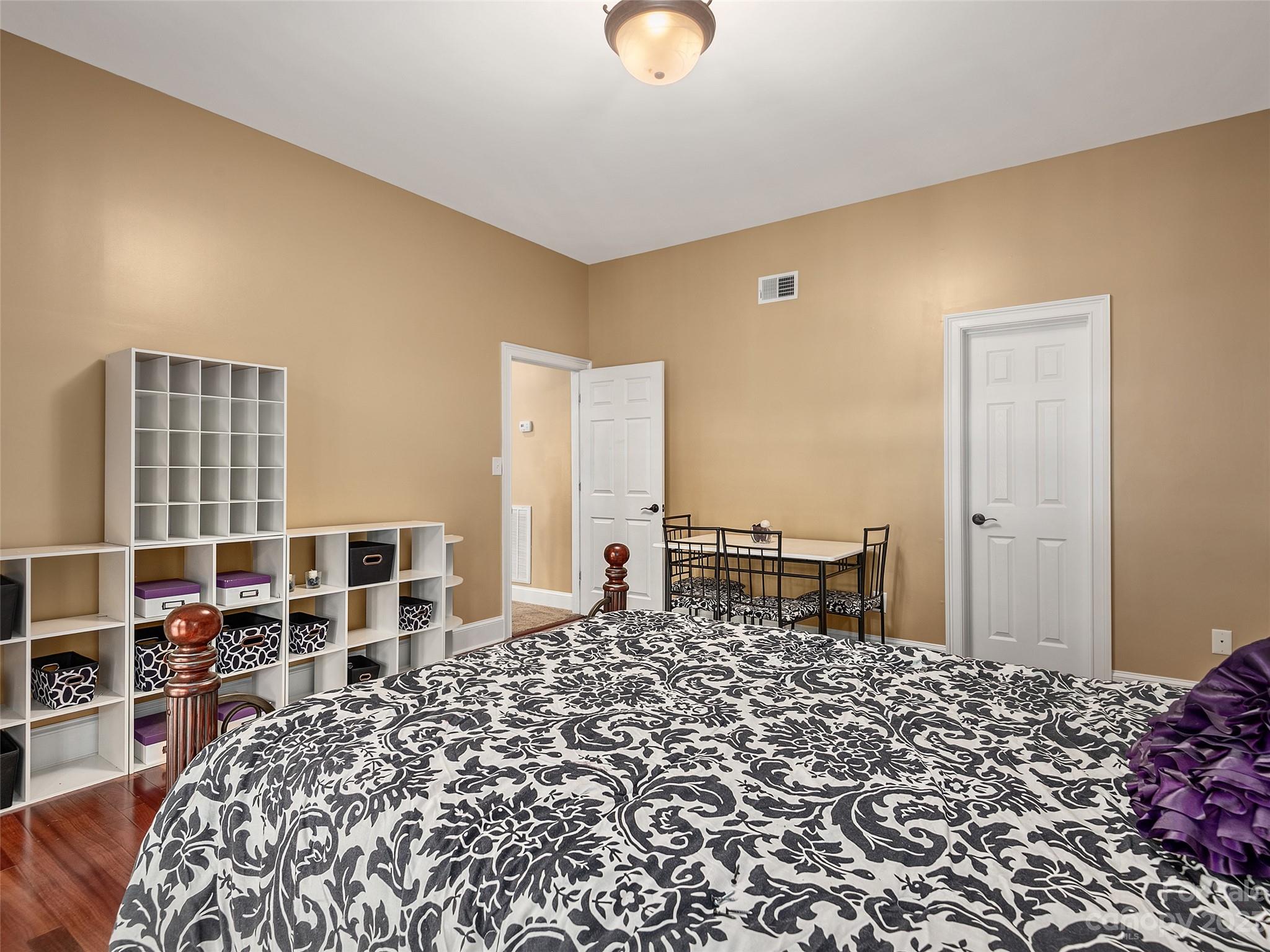 Lake Adger - Residential