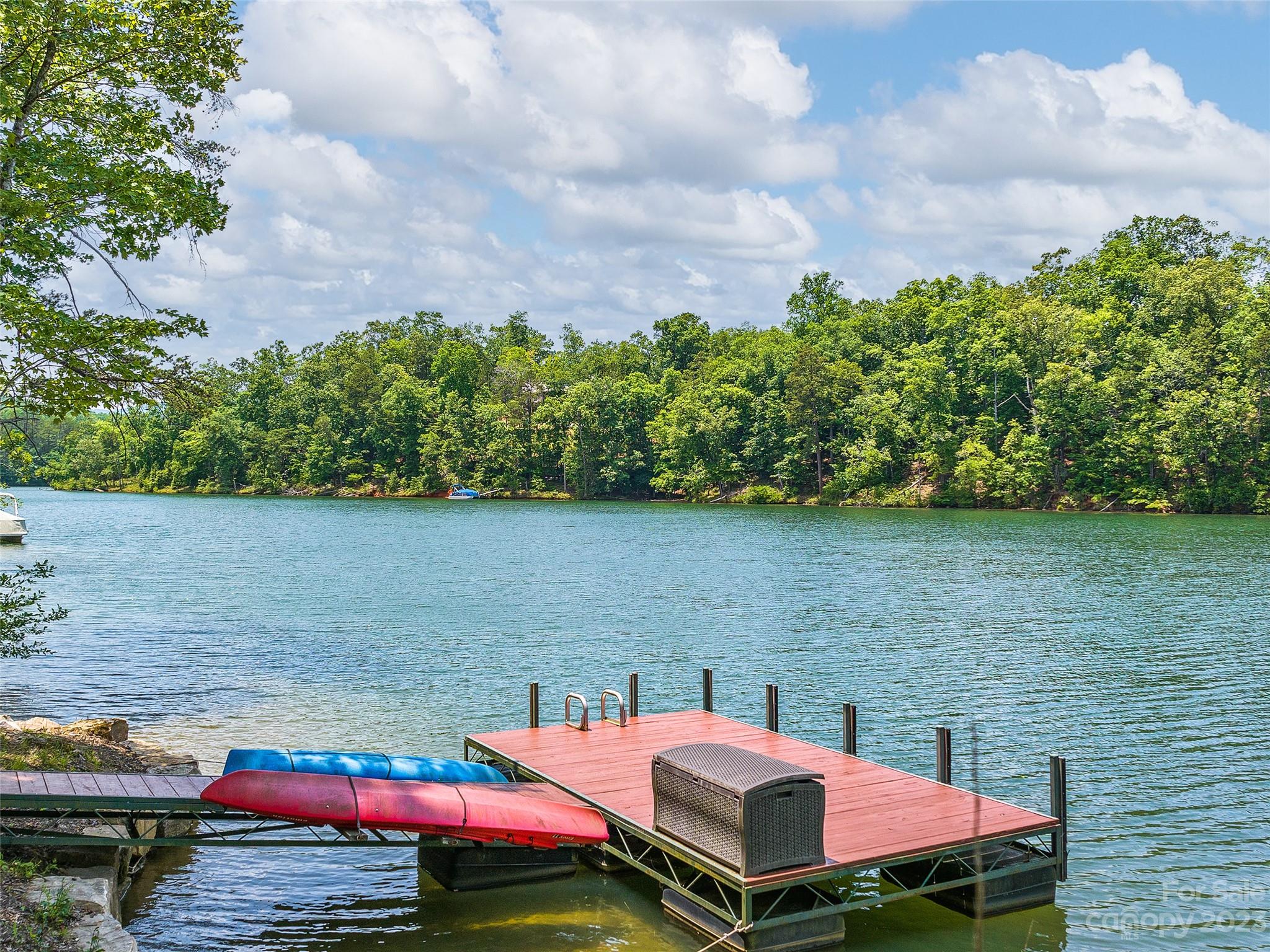 Lake Adger - Residential