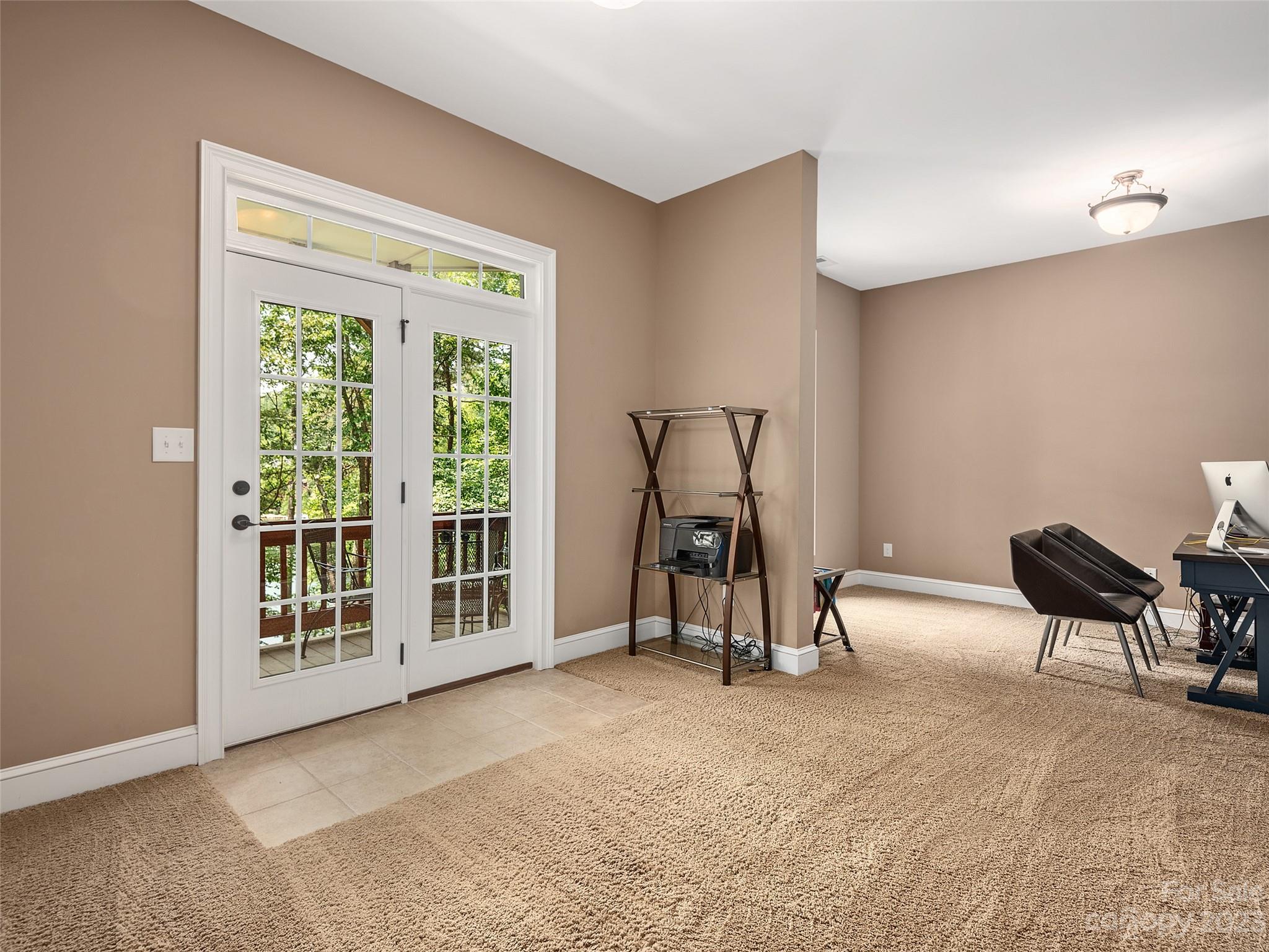 Lake Adger - Residential