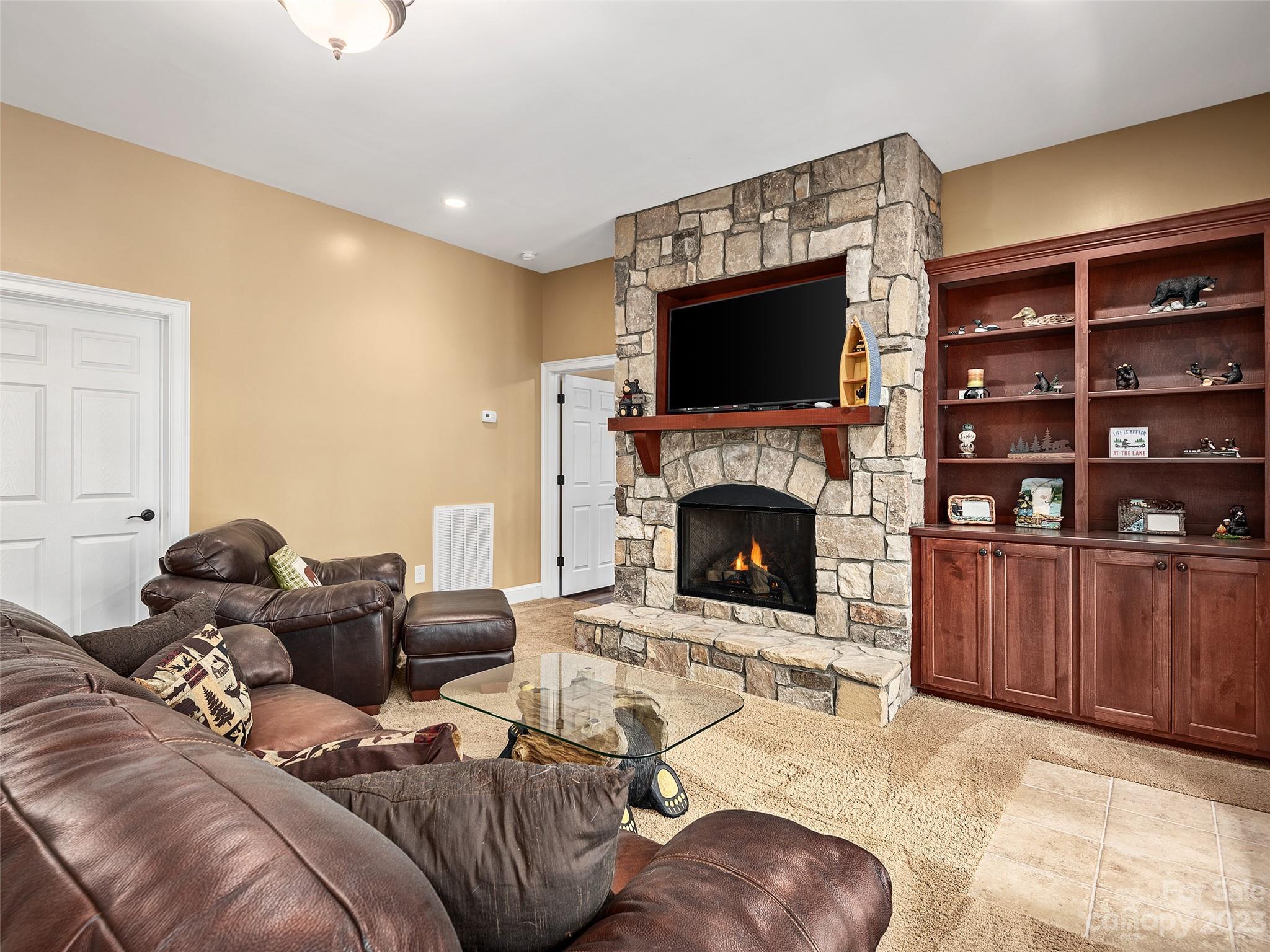 Lake Adger - Residential