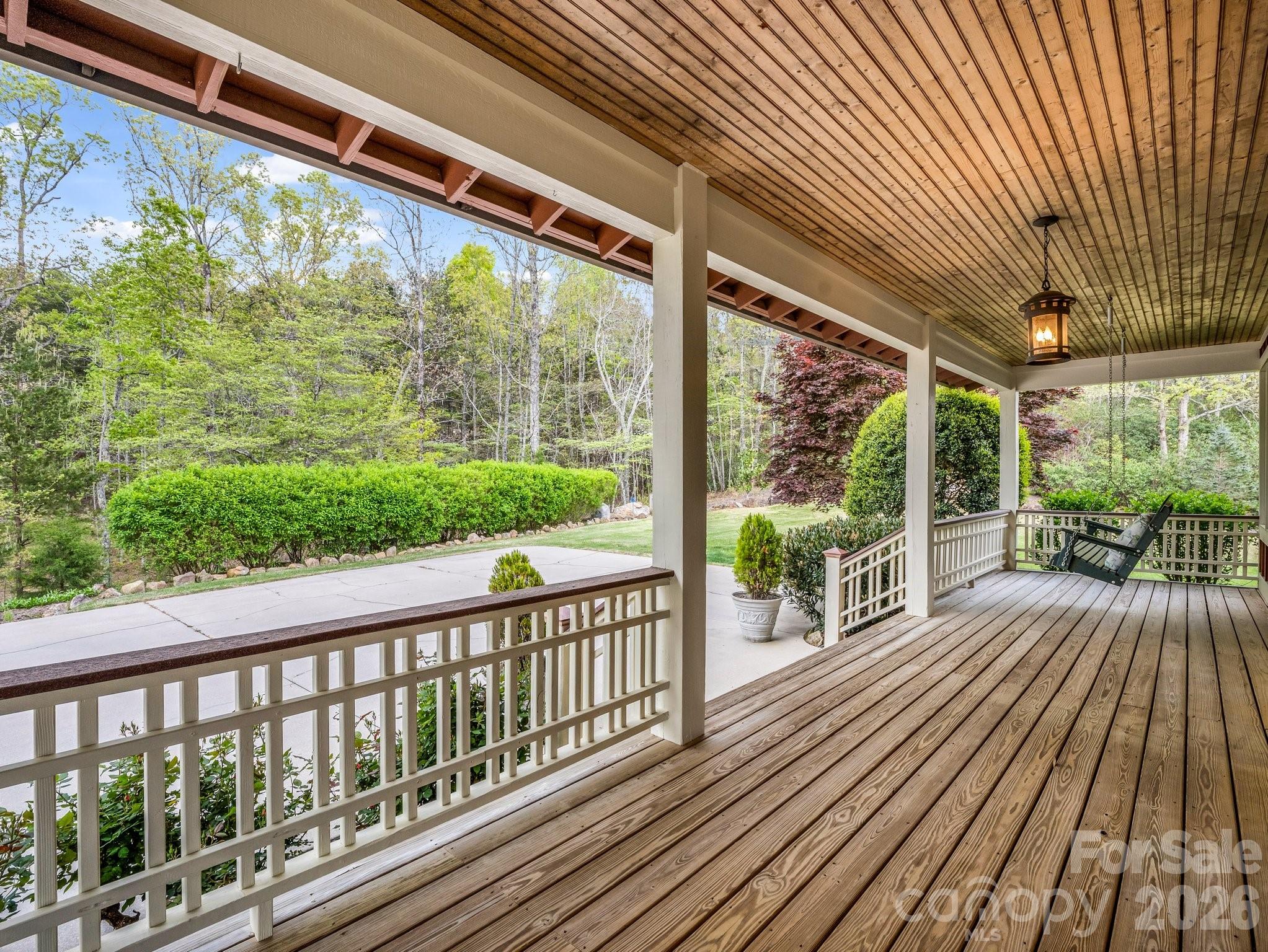 111 Arabesque Way