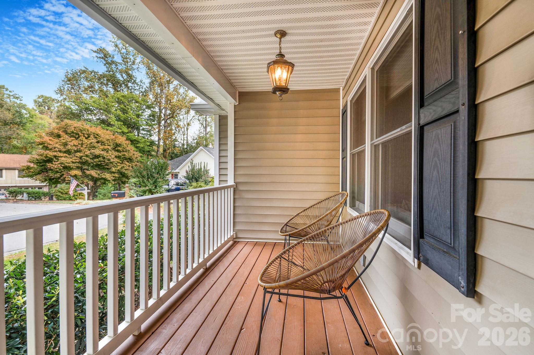 2 Maybury Place