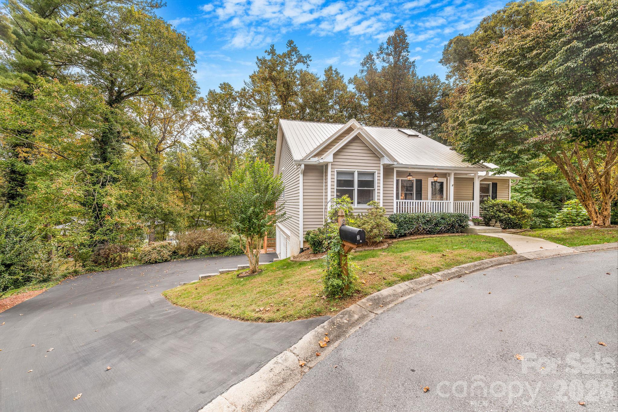 2 Maybury Place