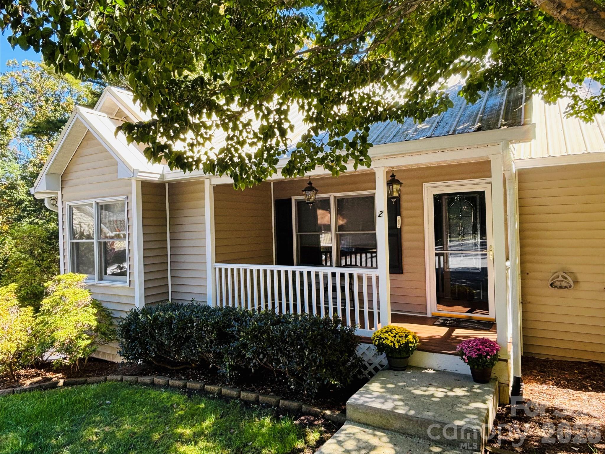 2 Maybury Place
