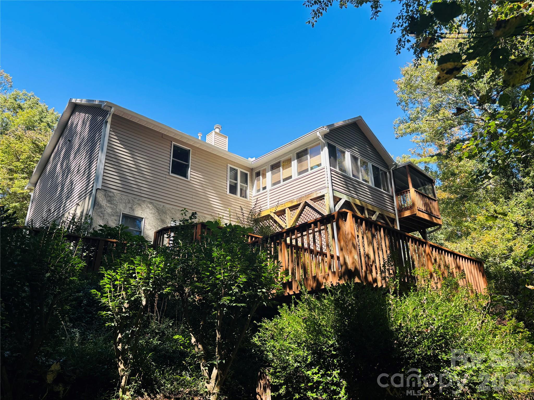 2 Maybury Place